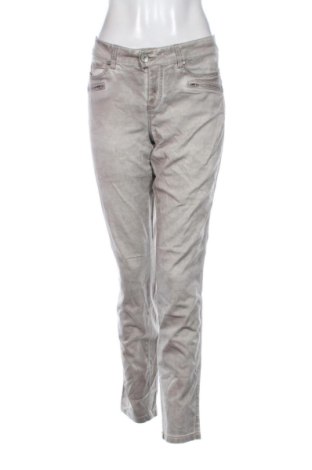 Дамски панталон Street One, Размер XL, Цвят Бежов, Цена 20,96 €, #137783642