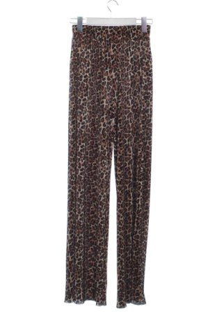 Damenhose Pull&Bear, Größe XS, Farbe Mehrfarbig, Preis € 14,86, #137801399