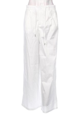Pantaloni de femei SHEIN, Mărime S, Culoare Alb, Preț 78,74 Lei, #137801854