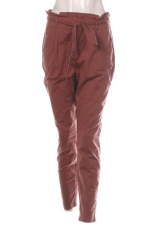 Pantaloni de femei Vero Moda, Mărime M, Culoare Maro, Preț 49,55 Lei, #137750791