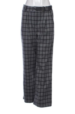 Damenhose NEW COLLECTION, Größe M, Farbe Mehrfarbig, Preis 14,00 €, #137761917