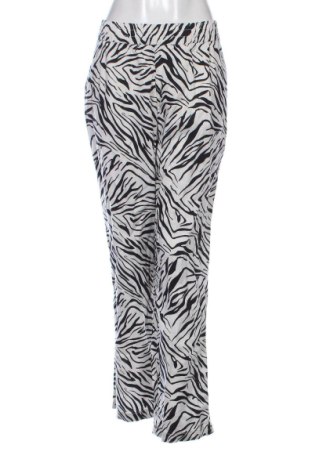 Damenhose C&A, Größe XL, Farbe Mehrfarbig, Preis € 19,20, #137763429