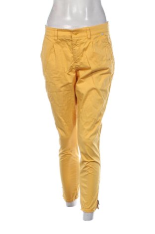 Дамски панталон Esprit, Размер L, Цвят Жълт, Цена 21,00 €, #137774367