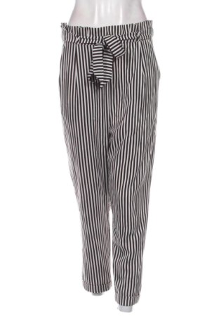 Pantaloni de femei Pull&Bear, Mărime S, Culoare Multicolor, Preț 78,11 Lei, #137779807