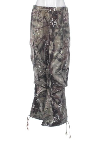 Pantaloni de femei SHEIN, Mărime XL, Culoare Multicolor, Preț 104,98 Lei, #137803812