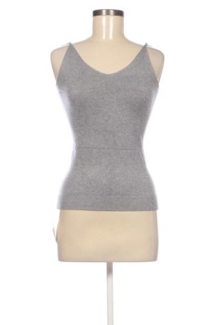 Top de femei Unbranded, Mărime M, Culoare Argintiu, Preț 78,74 Lei, #137760061