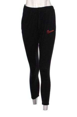 Pantaloni trening de femei Nike, Mărime S, Culoare Negru, Preț 157,47 Lei, #137765252