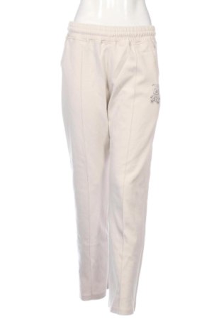 Pantaloni trening de femei Unbranded, Mărime M, Culoare Bej, Preț 78,74 Lei, #137803042