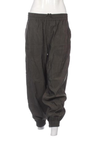 Damen Sporthose Zara, Größe S, Farbe Grün, Preis € 32,00, #137792800