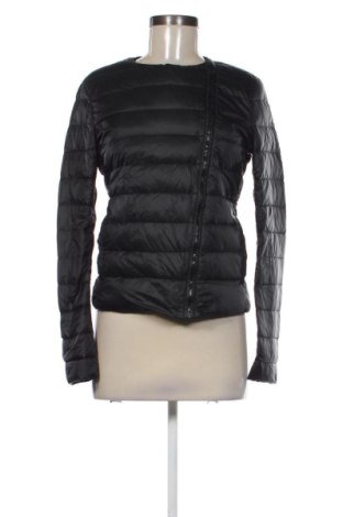Geacă de femei United Colors Of Benetton, Mărime S, Culoare Negru, Preț 183,00 Lei, #137798939