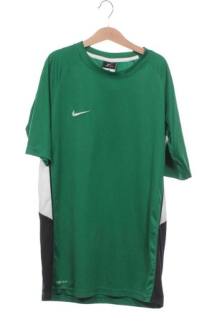 Dziecięcy T-shirt Nike, Rozmiar 14-15y/ 168-170 cm, Kolor Zielony, Cena 136,53 zł, #137746384