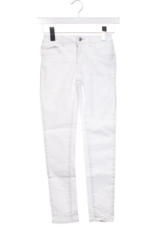 Kinderjeans Levi's, Größe 8-9y/ 134-140 cm, Farbe Weiß, Preis € 20,94, #137768692