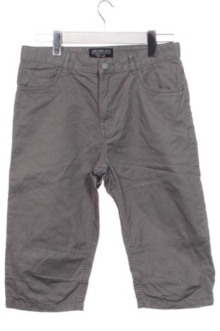 Dětské krátké kalhoty  H&M, Velikost 12-13y/ 158-164 cm, Barva Šedá, Cena  170,00 Kč, #137775075