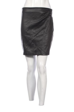 Fustă de piele Reserved, Mărime M, Culoare Negru, Preț 52,49 Lei, #137767081