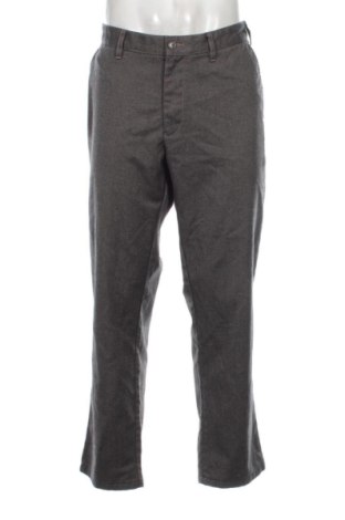 Pantaloni de bărbați Christian Berg, Mărime XL, Culoare Gri, Preț 110,23 Lei, #137776135
