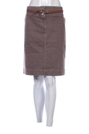 Fustă Pionier, Mărime 3XL, Culoare Maro, Preț 145,29 Lei, #137763072