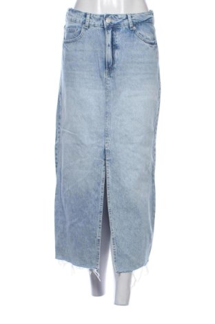 Fustă Bershka, Mărime M, Culoare Albastru, Preț 78,00 Lei, #137773569