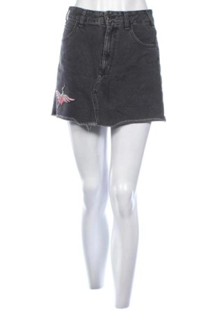 Sukňa Bershka, Veľkosť S, Farba Čierna, Cena  15,00 €, #137774141