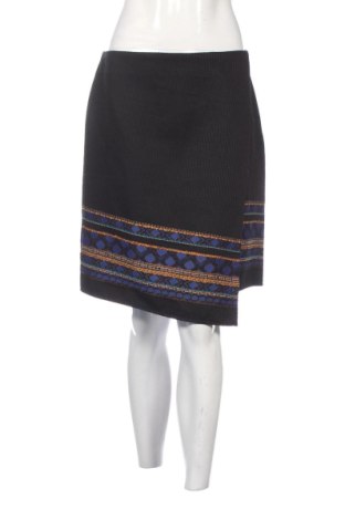 Fustă Max, Mărime M, Culoare Multicolor, Preț 51,00 Lei, #137790142