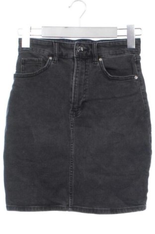 Fustă H&M, Mărime XS, Culoare Gri, Preț 145,29 Lei, #137736345