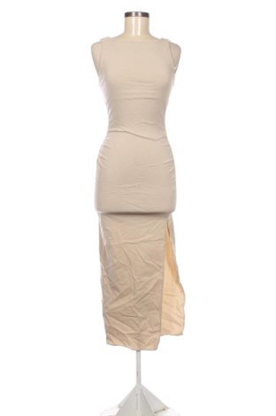 Rochie Bershka, Mărime S, Culoare Bej, Preț 105,00 Lei, #137757109