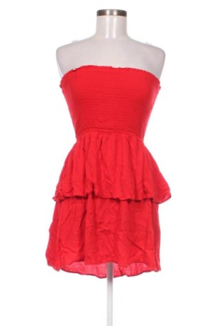 Rochie Stradivarius, Mărime M, Culoare Roșu, Preț 104,98 Lei, #137761911