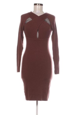 Рокля Guess, Размер M, Цвят Кафяв, Цена 49,00 €, #137765843