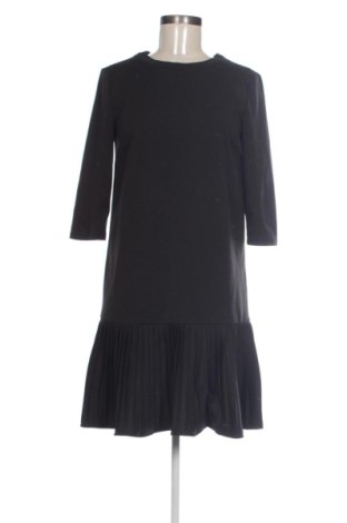 Rochie Reserved, Mărime S, Culoare Negru, Preț 104,98 Lei, #137766330