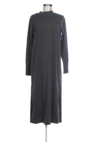 Рокля Edc By Esprit, Размер L, Цвят Черен, Цена 24,58 €, #137781084