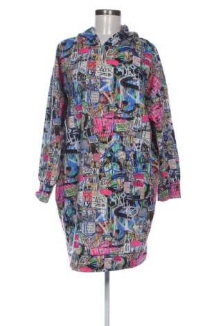 Kleid Trendyol, Größe M, Farbe Mehrfarbig, Preis 25,00 €, #137783908
