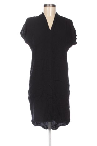 Rochie Weekday, Mărime L, Culoare Negru, Preț 89,23 Lei, #137785360