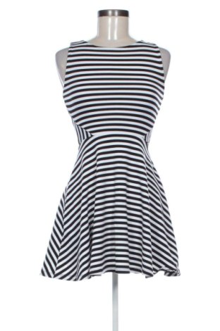 Šaty  H&M, Velikost XS, Barva Vícebarevné, Cena  485,00 Kč, #137788038