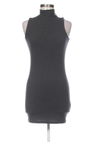 Šaty  Gina Tricot, Velikost S, Barva Šedá, Cena  332,00 Kč, #137788313
