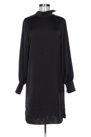 Šaty  Gina Tricot, Velikost M, Barva Černá, Cena  332,00 Kč, #137788491