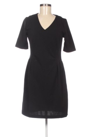 Rochie Reserved, Mărime M, Culoare Negru, Preț 105,00 Lei, #137793866