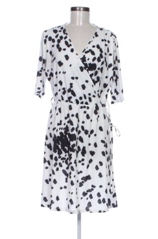 Rochie Pink Clove, Mărime XXL, Culoare Multicolor, Preț 166,00 Lei, #137795882