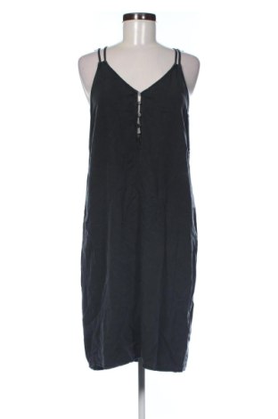 Rochie Noisy May, Mărime M, Culoare Negru, Preț 129,00 Lei, #137803805