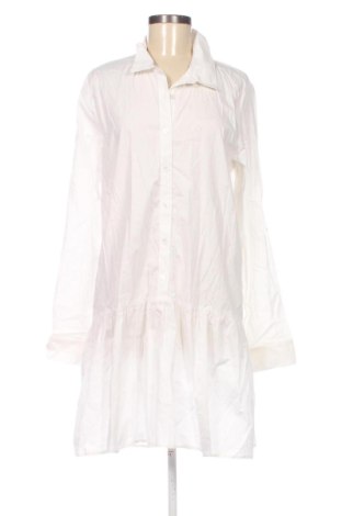 Ruha Bershka, Méret XL, Szín Fehér, Ár 3 310 Ft, #137755424