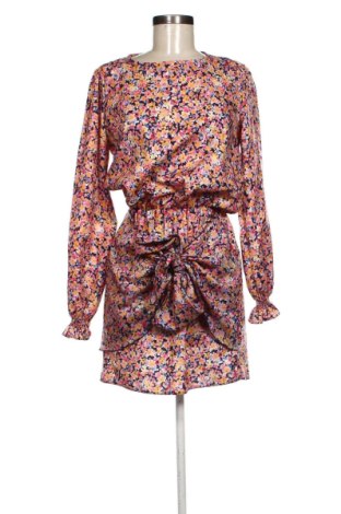 Rochie Unbranded, Mărime M, Culoare Multicolor, Preț 104,15 Lei, #137771487