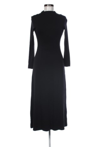Rochie Reserved, Mărime S, Culoare Negru, Preț 127,22 Lei, #137790853