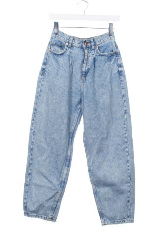 Blugi de femei Bershka, Mărime S, Culoare Albastru, Preț 95,99 Lei, #128856521