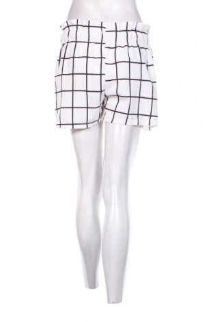 Дамски къс панталон Unbranded, Размер S, Цвят Многоцветен, Цена 12,27 €