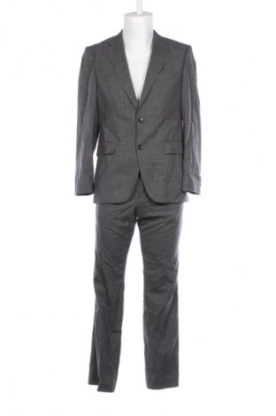 Costum de bărbați Hugo Boss, Mărime M, Culoare Gri, Preț 1.239,99 Lei, #128841554