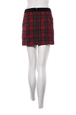 Пола Jack Wills, Размер M, Цвят Многоцветен, Цена 2,55 €