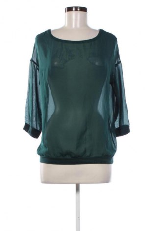 Dámská halenka Bershka, Velikost S, Barva Zelená, Cena  49,00 Kč