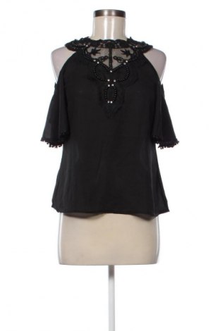 Női blúz Red Queen, Méret S, Szín Fekete, Ár 2 000 Ft