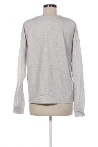 Γυναικεία μπλούζα Serra, Μέγεθος L, Χρώμα Γκρί, Τιμή 1,99 €