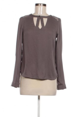 Dámska blúza Vero Moda, Veľkosť XS, Farba Sivá, Cena  1,95 €