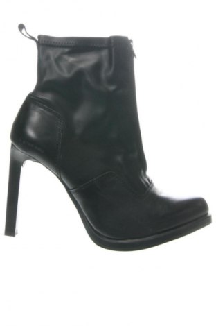 Dámské poltopánky G-Star Raw, Veľkosť 40, Farba Čierna, Cena  37,85 €