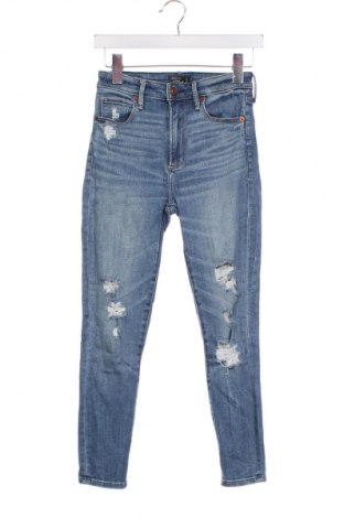 Dámske džínsy  Abercrombie & Fitch, Veľkosť XS, Farba Modrá, Cena  17,95 €